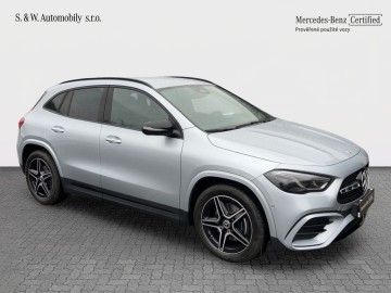 Mercedes-Benz GLA 200 d AMG Style Edition (foto 3)