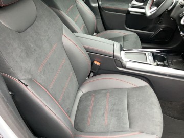 Mercedes-Benz GLA 200 d AMG Style Edition (foto 5)