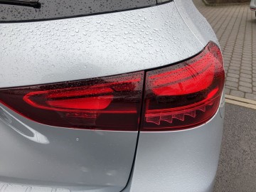 Mercedes-Benz GLA 200 d AMG Style Edition (foto 10)