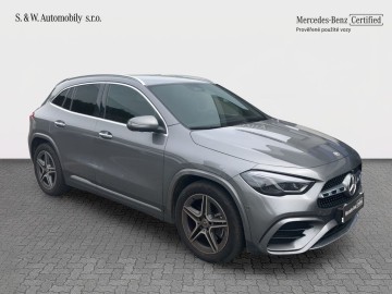 Mercedes-Benz GLA 200 d AMG Style Edition (foto 3)