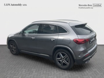 Mercedes-Benz GLA 200 d AMG Style Edition (foto 11)