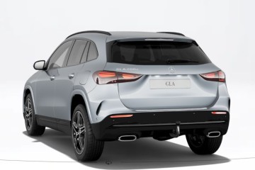 Mercedes-Benz GLA 200 d 4MATIC AMG Style Edition (foto 3)