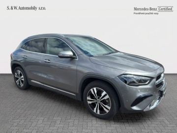 Mercedes-Benz GLA 200 d (foto 3)
