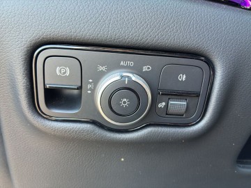 Mercedes-Benz Třída V 300d AVG L 4M (foto 20)