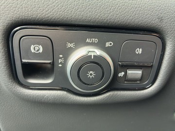 Mercedes-Benz Třída V 250d Style L 4M (foto 20)