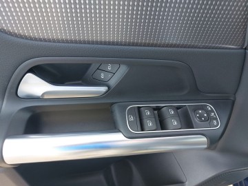 Mercedes-Benz B 200 B 200d (foto 23)