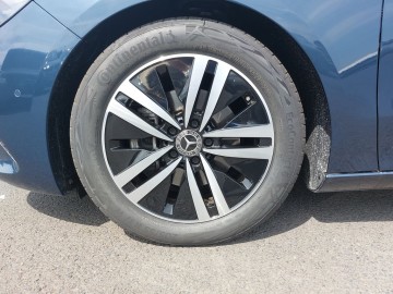 Mercedes-Benz B 200 B 200d (foto 25)
