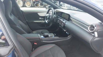 Mercedes-Benz CLA 200d Shooting Brake AMG paket (foto 11)