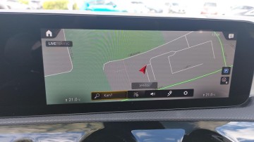 Mercedes-Benz CLA 200d Shooting Brake AMG paket (foto 16)