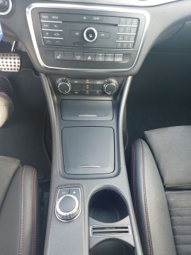 Mercedes-Benz CLA 180 kupé (foto 19)
