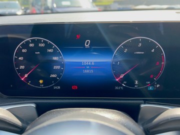 Mercedes-Benz GLB 200 (foto 16)