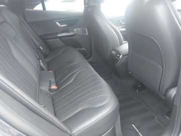 Mercedes-Benz EQE (foto 6)