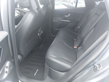Mercedes-Benz EQE (foto 13)
