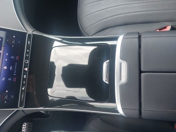 Mercedes-Benz EQE (foto 19)