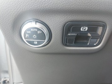 Mercedes-Benz EQE (foto 20)