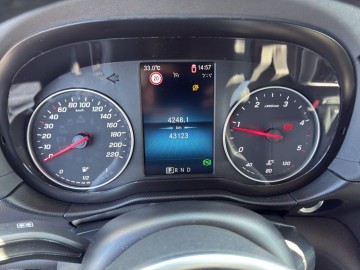 Mercedes-Benz T (foto 16)