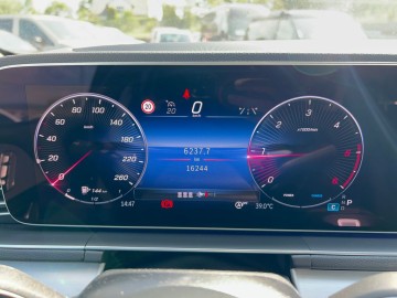 Mercedes-Benz GLE 300d 4MATIC (foto 16)