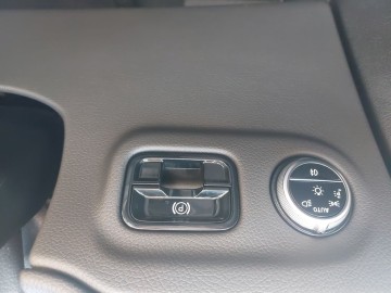 Mercedes-Benz EQE 350 4MATIC SUV (foto 21)