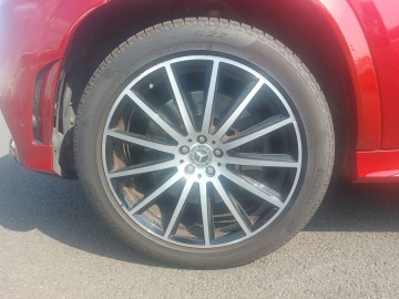 Mercedes-Benz GLS 400d 4matic (foto 25)