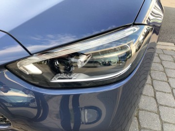 Mercedes-Benz C 220 d 4MATIC (foto 2)