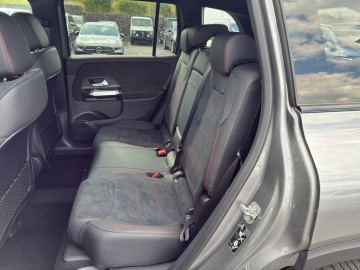 Mercedes-Benz GLB 200 (foto 13)