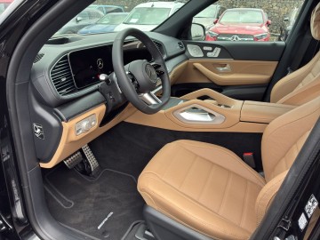 Mercedes-Benz GLS 350 d 4MATIC AMG Style Edition (foto 14)