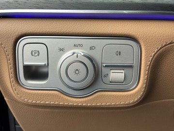 Mercedes-Benz GLS 350 d 4MATIC AMG Style Edition (foto 20)