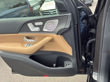 Mercedes-Benz GLS 350 d 4MATIC AMG Style Edition (foto 21)