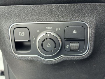 Mercedes-Benz EQB (foto 20)