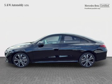 Mercedes-Benz CLA 250+ s technologií EQ (foto 12)
