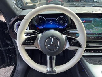 Mercedes-Benz CLA 250+ s technologií EQ (foto 17)