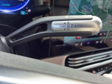 Mercedes-Benz CLA 250+ s technologií EQ (foto 19)