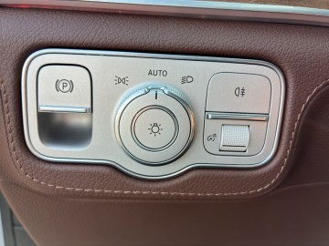 Mercedes-Benz GLE 300 d 4MATIC kupé (foto 20)