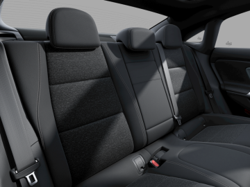 Mercedes-Benz CLA 250+ s technologií EQ (foto 7)