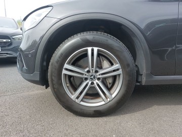 Mercedes-Benz GLC 200 4MATIC (foto 25)