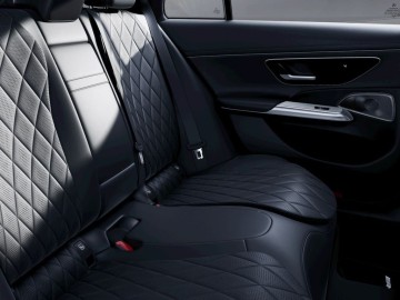 Mercedes-Benz E 300 de 4MATIC kombi (foto 6)