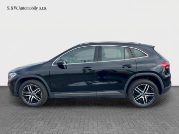 Mercedes-Benz GLA 200 d 4MATIC (foto 7)