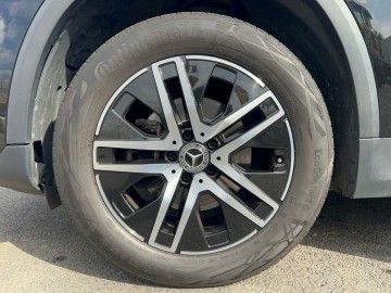 Mercedes-Benz GLA 200 d 4MATIC (foto 25)