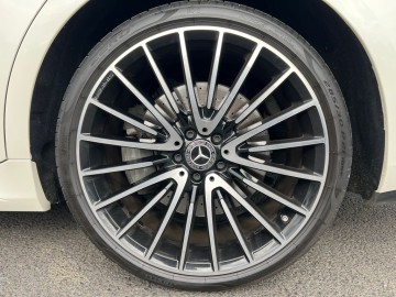 Mercedes-Benz S 400d 4Matic (foto 26)