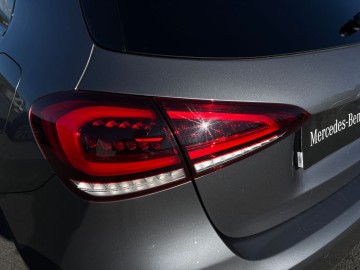 Mercedes-Benz A 180d (foto 12)