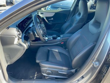 Mercedes-Benz A 180d (foto 14)