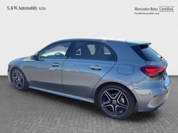 Mercedes-Benz A 200 (foto 11)