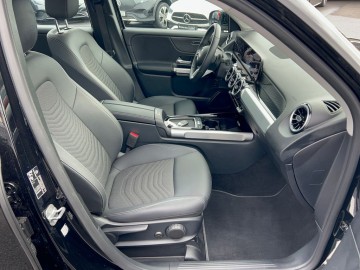 Mercedes-Benz GLB 180 (foto 5)