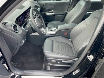 Mercedes-Benz GLB 180 (foto 14)