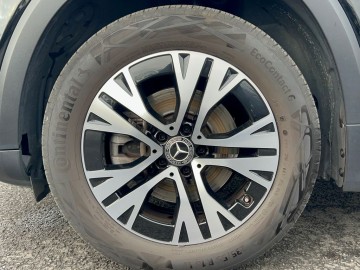 Mercedes-Benz GLB 180 (foto 25)