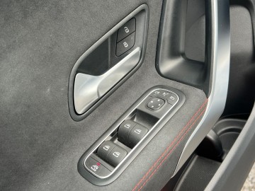 Mercedes-Benz A 200d (foto 23)