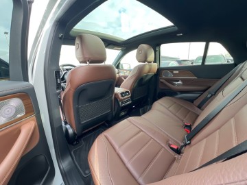 Mercedes-Benz GLE 300 d 4MATIC kupé (foto 27)
