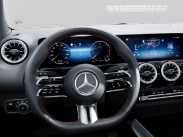 Mercedes-Benz GLA 200 d 4MATIC AMG Style Edition (foto 5)