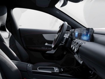 Mercedes-Benz CLA 200 d Shooting Brake AMG Style Edition (foto 6)