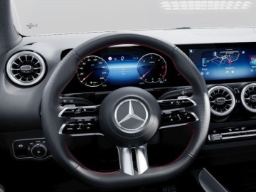 Mercedes-Benz GLA 200 d AMG Style Edition (foto 5)